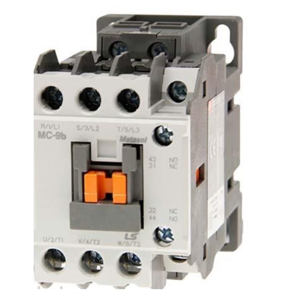 کنتاکتور 18 آمپر LS با بوبین 220 ولت